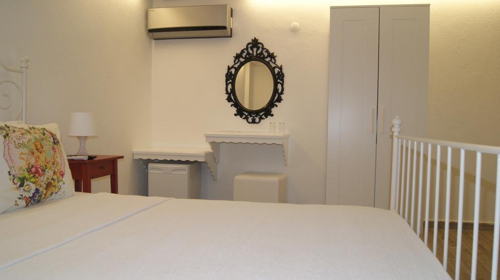 Ender Hotel (Adults Only) ไอวาลิค ภายนอก รูปภาพ
