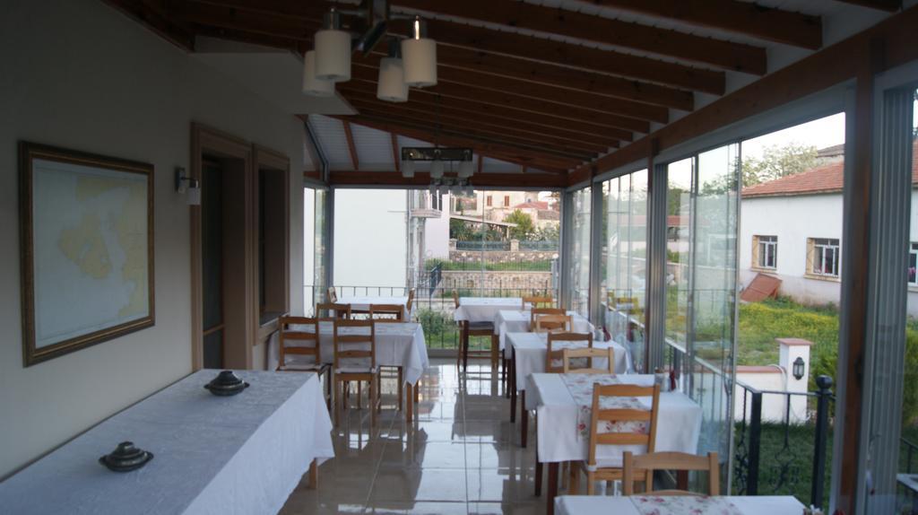 Ender Hotel (Adults Only) ไอวาลิค ภายนอก รูปภาพ