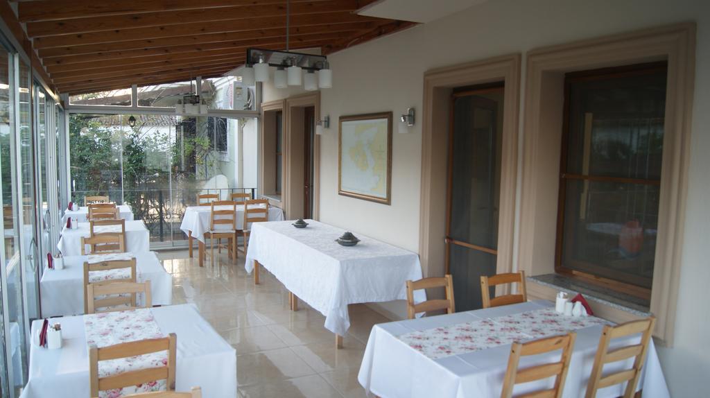 Ender Hotel (Adults Only) ไอวาลิค ภายนอก รูปภาพ
